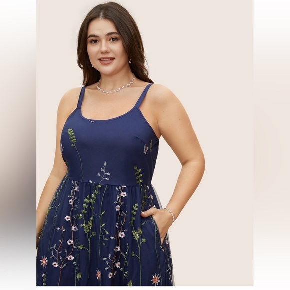 BloomChic Plus Size XL U Neck Floral Embroidered Mesh Cami Dress us14-16 - Picture 3 of 7